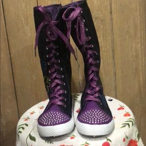 Girls Ositos high top sneaker size 4